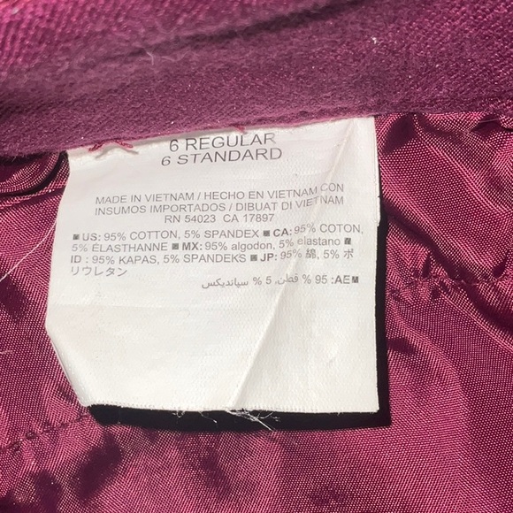 Old Navy Pixie Pants - Picture 3 of 3